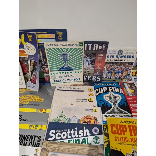 205 - Scottish Cup Programmes - Lots Here ! Finals Etc..