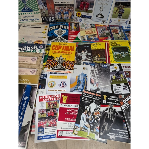 205 - Scottish Cup Programmes - Lots Here ! Finals Etc..