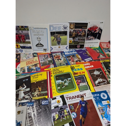 205 - Scottish Cup Programmes - Lots Here ! Finals Etc..