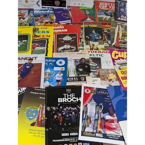 205 - Scottish Cup Programmes - Lots Here ! Finals Etc..