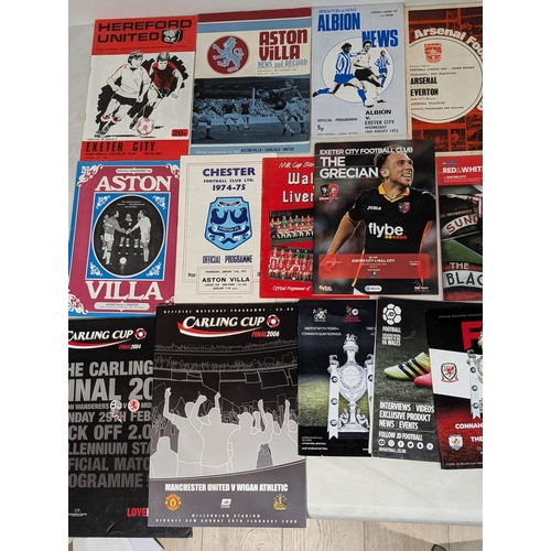 214 - Vintage - Now League Cup Programmes Including 60/61 United Review Vs Exeter City