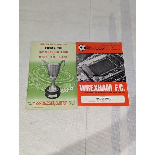 220 - Cup Winners Cup - Good Selection Programmes - 60s Onwards Notably 1965 Munich 1860 V West Ham Nice C... 