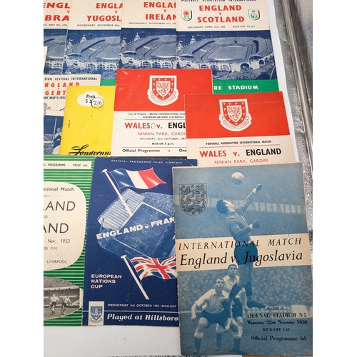 298 - Group 32 England International Programs Mostly 50s Some a Little Earlier & Later, Excellent Bundle