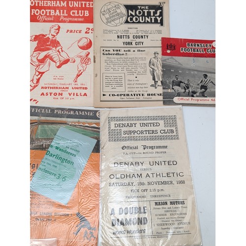 307 - Excellent 50s/60s Bundle Football Programs, Some Scarce Examples Ryhope FA Cup, Denaby FA Cup, Brent... 