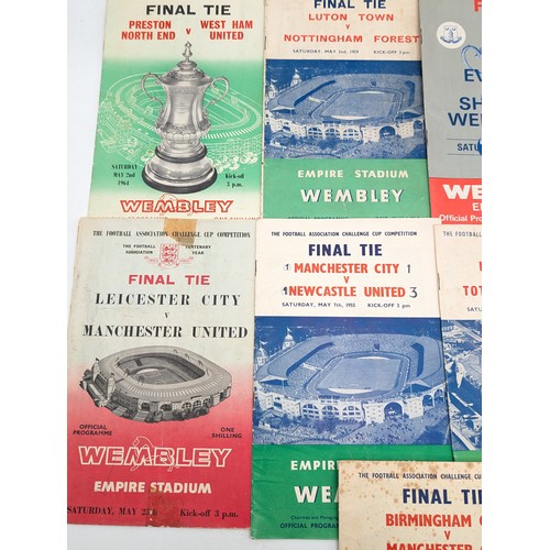 323 - Good Group 12 FA Cup Finals Programmes - 1950s/60s Overall Condition Fair/Good Foxing, Rusty Staples... 