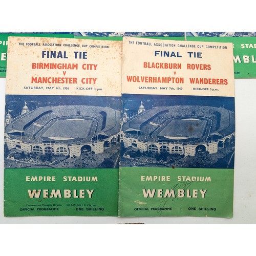 323 - Good Group 12 FA Cup Finals Programmes - 1950s/60s Overall Condition Fair/Good Foxing, Rusty Staples... 