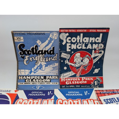 388 - (10) Scotland Vs England Programmes, 50s/60s Good Condition