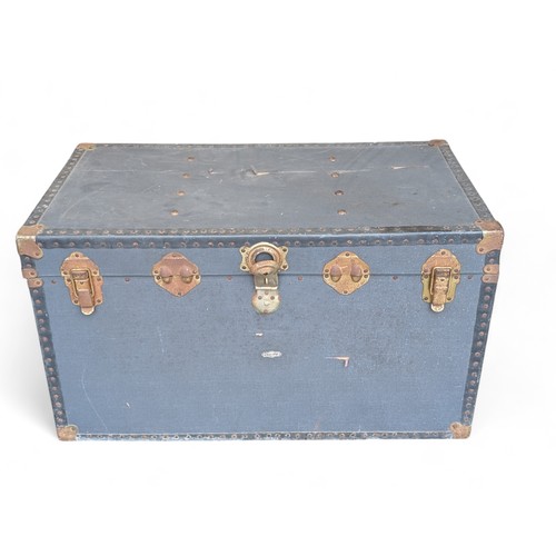 39 - Large Old Steamer Trunk With Brass Furniture / Locks Etc 90x55x50cm