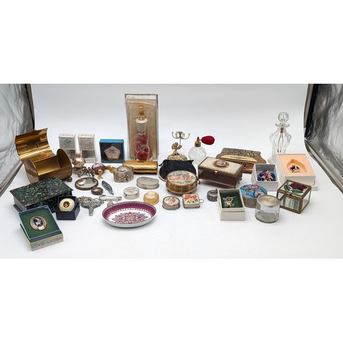 217 - Good Group Mixed Collectables, Antique Trinket Boxes, Swarovski, Perfume Bottles, Jewellery Stands E... 