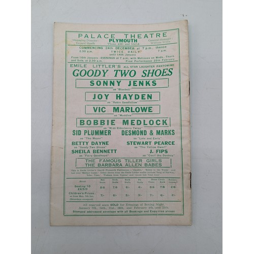 224 - 1950 Plymouth Argyle V Wolverhampton Programme FA Cup - No Annotations / Slightly Rusty Staples