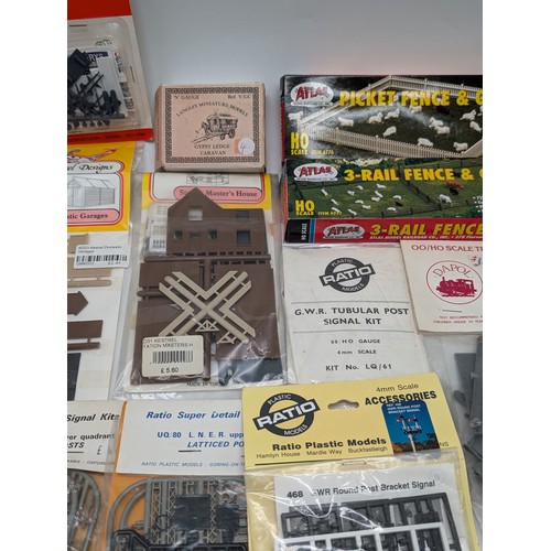 405 - Good Mostly Sealed N Gauge Bundle Accessories, Peco, Gaugemaster, Wills,  KRS, Loads Here !