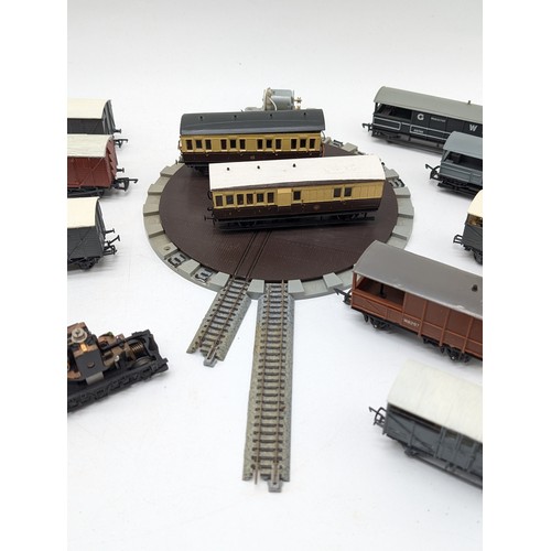 406 - Model Train Interest, Group AF Wagons Etc Plus, 5 Motors (Untested) Turntable Etc