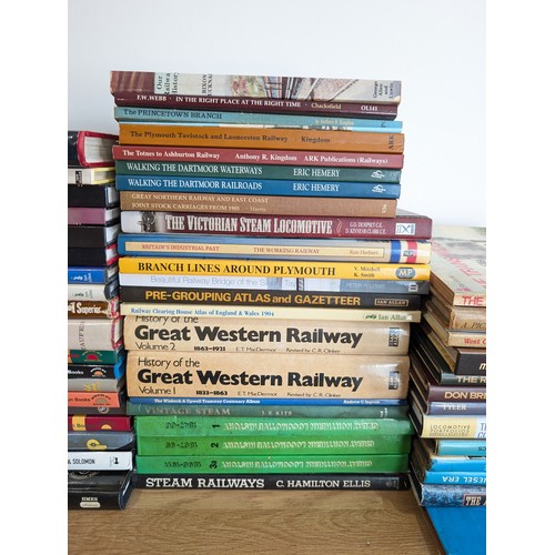 424 - Large Quantity Railway Interest Books - Steam -Pennsylvania - GWR Plus Lots More - All Appear in Goo... 