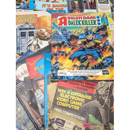 440 - Vintage Dr Who Comic / Reference Bundle Plus 5 Blakes 7 Comics - All Generally in Good Order