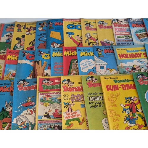 441 - Good Quantity 1970s Disney, Mickey Mouse, Pluto Comics - Plus Group of TV Comics Magazines