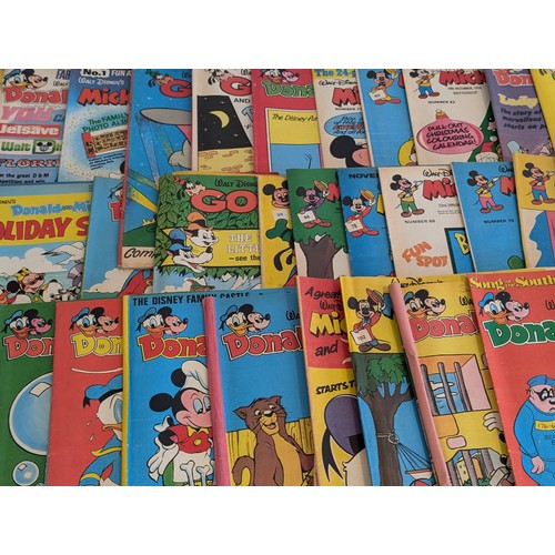 441 - Good Quantity 1970s Disney, Mickey Mouse, Pluto Comics - Plus Group of TV Comics Magazines