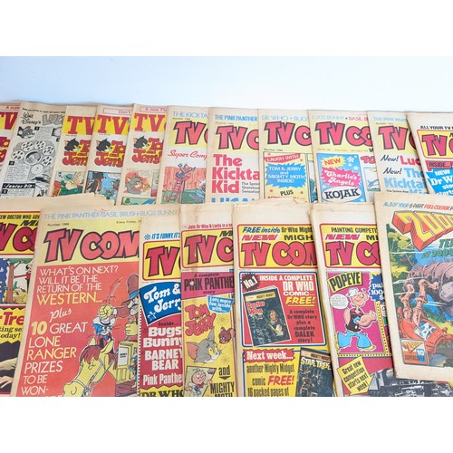 441 - Good Quantity 1970s Disney, Mickey Mouse, Pluto Comics - Plus Group of TV Comics Magazines