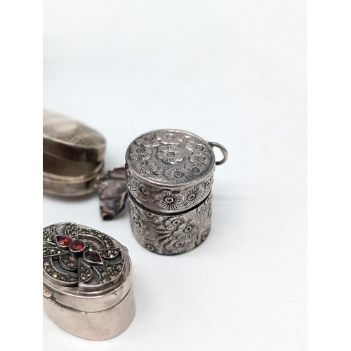 476 - 109.32g Sterling Silver Group, Including Thimble Holders, Pill Pots, Matchbox, Sewing Case, Cheroot ... 