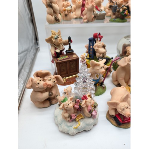 200 - A Large Group of Unboxed Piggin Figures, All In Excellent Condition