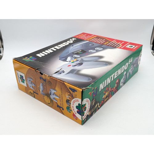 347 - Excellent Boxed With All Internal Packaging Nintendo 64 Games Console With All Cables, Instructions ... 