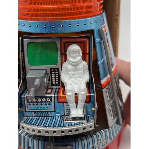 377 - SH Japan Battery Operated Tinplate Space Capsule. In good working order and generally very good to e... 