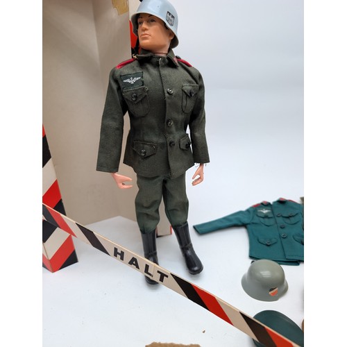 341 - Rare Colditz Action Man Palitoy Bundle, Including, Figurine With Uniforms, Helmets, Sentry Box, Boot... 