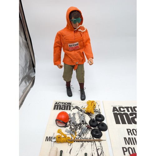 328 - Group (5) Vintage Palitoy Action Man Accessories / Outfits, Including Royal Military Police, Deep Se... 