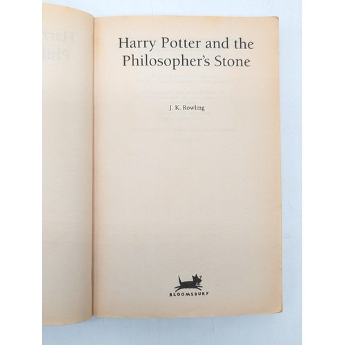 411B - Rowling, J. K First Edition, First Impression Harry Potter And The Philosophers Stone - Paperback -
... 