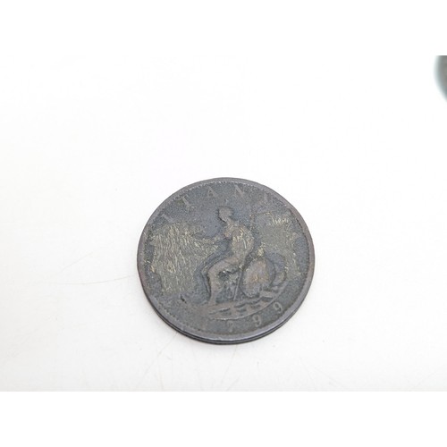 236A - Good Binder Antique British Coinage, Good quantity Silver included Notably; Silver Crowns, Silver Th... 