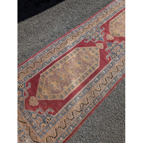22 - Likely Kazak Hallway Runner Carpet / Rug Central Medallion Typical Age Related Fading / Wear 31x109