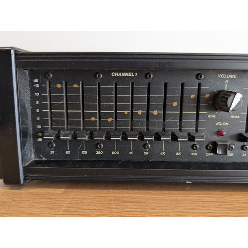 82 - Carlsbro Graphic Equalizer Type D10