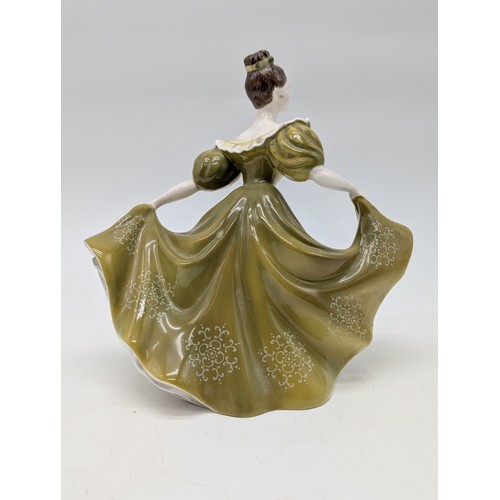 121 - Royal Doulton 2329 Lynne Figurine, Excellent Condition