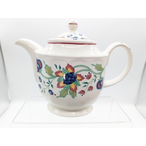 160A - Extensive Churchill Teaset
52 Piece Tamarind