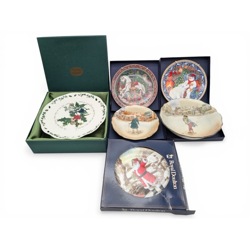 347 - Group of Collectors’ Plates, including Royal Doulton and Portmeirion  A mixed group of decorative co... 