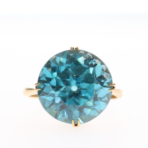 Blue Zircon 18ct Gold Cocktail Ring