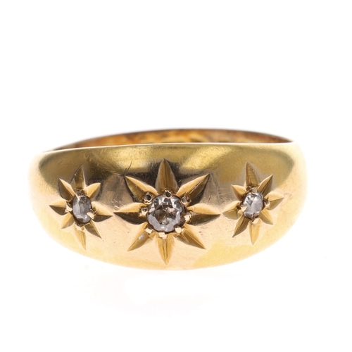 Antique 18ct Gold & Diamond Starburst Trilogy Dress Ring