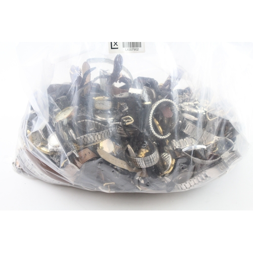 44 - Assorted Gents Quartz Watches, approximately 10kg