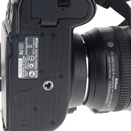 121 - Nikon - D5100 Digital DSLR Camera with Nikon AF-S Nikkor 18-105mm F/3.5-5.6 Lens