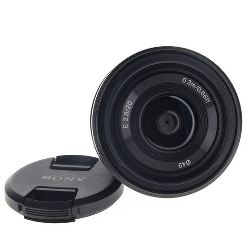 130 - Sony - E 20mm F/2.8 Auto Focus Zoom Camera Lens with the Original Box