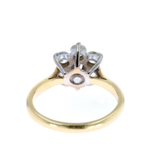 113 - 1970's Diamond 18ct Gold Cluster Ring, est. 1.10ct
