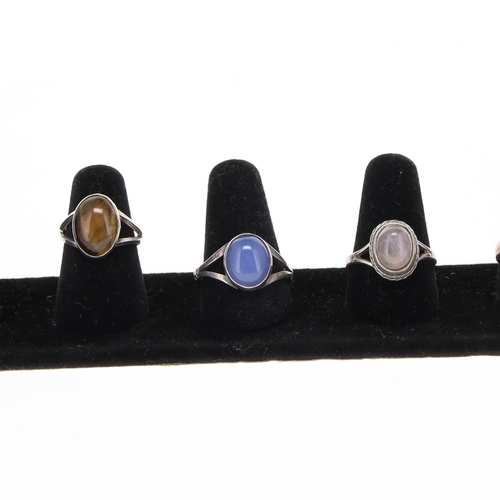 18 - Silver Gemstone Rings Collection incl. Mid Century, Amethyst, Rose Quartz, 17g