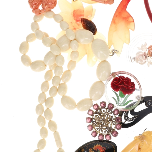 42 - Costume Jewellery Collection incl. Early Plastic, Art Deco, Paste, Russian Lacquer