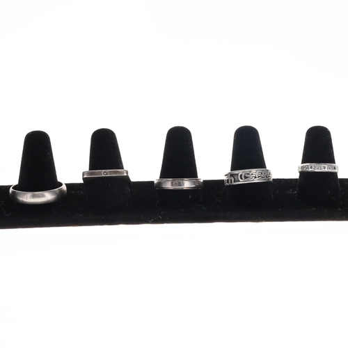299 - Silver Band Ring Collection incl. Celtic, 22g