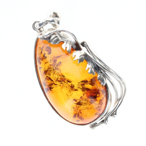 205 - Sterling Silver Amber Pendants Collection incl. Foliate, Baltic, 40g