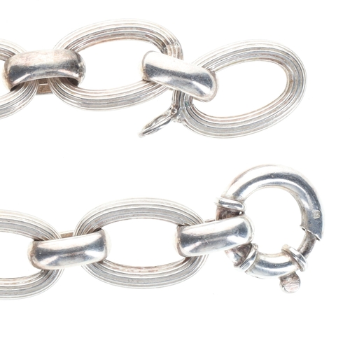 31 - Contemporary Silver Statement Bracelet, 24.8g
