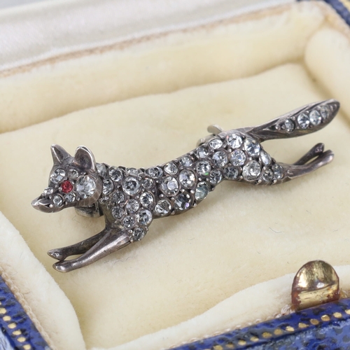 276 - Antique Paste Silver Fox Brooch, 4.9g