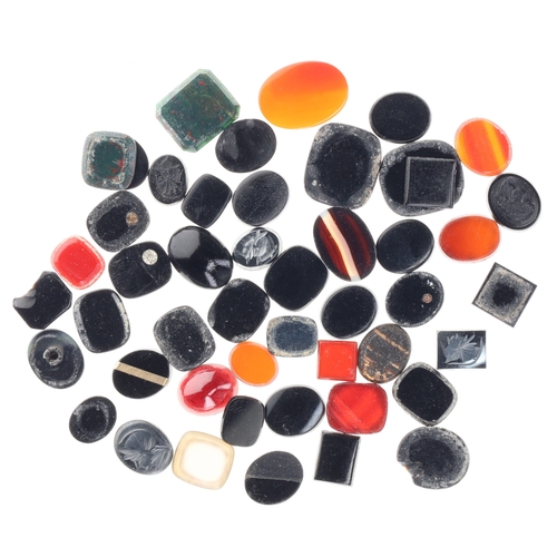 4 - Agate Cabochon Collection incl. Onyx, Carnelian, Masonic
