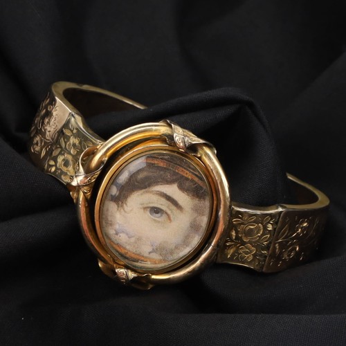 Victorian Lovers Eye Gold Swivel Bangle, 21.6g