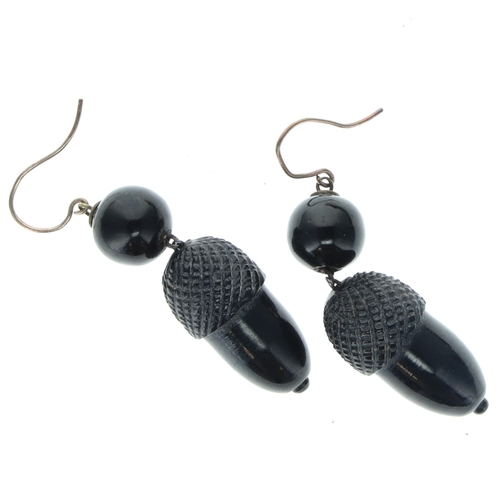 332 - Antique Jewellery Collection including Gold, Agate, Albert, Bohemian Garnet, Seal