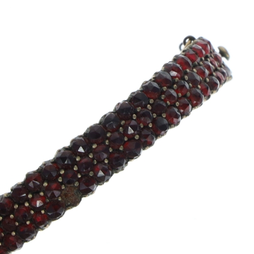 376 - Antique Jewellery Collection including Bohemian Garnet, Animal, Saphiret Glass